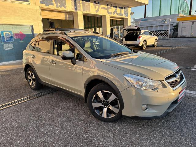 ＸＶハイブリッド ２．０ｉ－Ｌ　アイサイト４ＷＤ　アイサイト　レーンキープ　４ＷＤ　アイサイト　レーンキープ　アダプティブクルーズコントロール　メモリーナビＴＶ　Ｂｌｕｅｔｏｏｔｈ　バックカメラ　パワーシート　スマートキー　ＥＴＣ　ルーフレール　オートＨＩＤライト　試乗ＯＫ（5枚目）