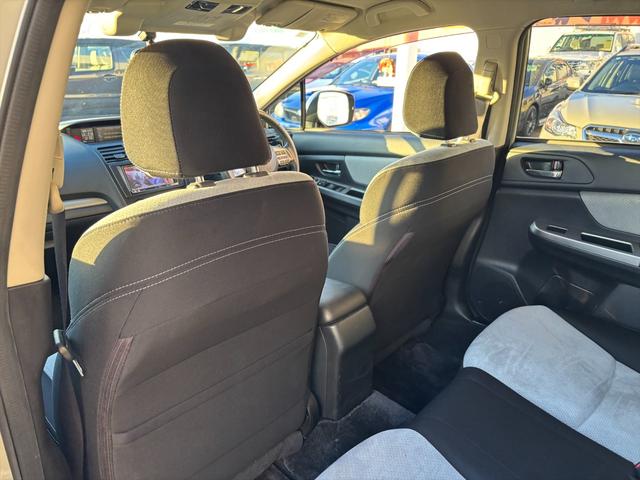 ＸＶハイブリッド ２．０ｉ－Ｌ　アイサイト４ＷＤ　アイサイト　レーンキープ　４ＷＤ　アイサイト　レーンキープ　アダプティブクルーズコントロール　メモリーナビＴＶ　Ｂｌｕｅｔｏｏｔｈ　バックカメラ　パワーシート　スマートキー　ＥＴＣ　ルーフレール　オートＨＩＤライト　試乗ＯＫ（22枚目）