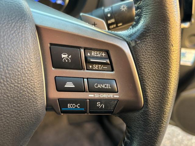 ＸＶハイブリッド ２．０ｉ－Ｌ　アイサイト４ＷＤ　アイサイト　レーンキープ　４ＷＤ　アイサイト　レーンキープ　アダプティブクルーズコントロール　メモリーナビＴＶ　Ｂｌｕｅｔｏｏｔｈ　バックカメラ　パワーシート　スマートキー　ＥＴＣ　ルーフレール　オートＨＩＤライト　試乗ＯＫ（42枚目）