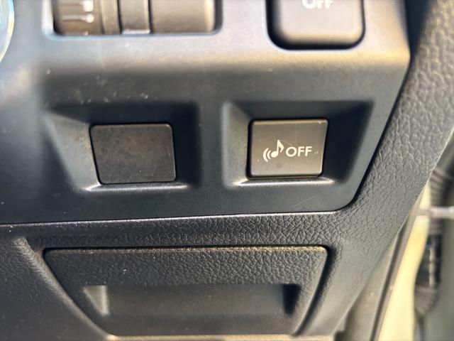 ＸＶハイブリッド ２．０ｉ－Ｌ　アイサイト４ＷＤ　アイサイト　レーンキープ　４ＷＤ　アイサイト　レーンキープ　アダプティブクルーズコントロール　メモリーナビＴＶ　Ｂｌｕｅｔｏｏｔｈ　バックカメラ　パワーシート　スマートキー　ＥＴＣ　ルーフレール　オートＨＩＤライト　試乗ＯＫ（48枚目）