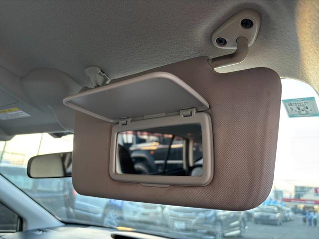 ＸＶハイブリッド ２．０ｉ－Ｌ　アイサイト４ＷＤ　アイサイト　レーンキープ　４ＷＤ　アイサイト　レーンキープ　アダプティブクルーズコントロール　メモリーナビＴＶ　Ｂｌｕｅｔｏｏｔｈ　バックカメラ　パワーシート　スマートキー　ＥＴＣ　ルーフレール　オートＨＩＤライト　試乗ＯＫ（66枚目）