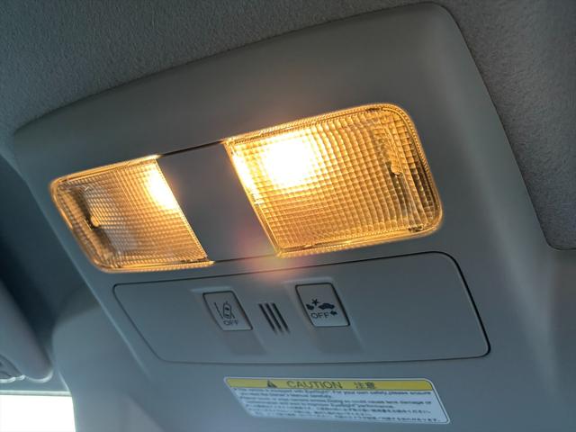 ＸＶハイブリッド ２．０ｉ－Ｌ　アイサイト４ＷＤ　アイサイト　レーンキープ　４ＷＤ　アイサイト　レーンキープ　アダプティブクルーズコントロール　メモリーナビＴＶ　Ｂｌｕｅｔｏｏｔｈ　バックカメラ　パワーシート　スマートキー　ＥＴＣ　ルーフレール　オートＨＩＤライト　試乗ＯＫ（70枚目）