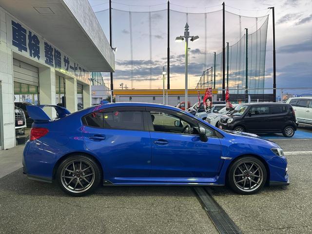 当社の展示車に走行距離や修復歴の虚偽は一切ありません◆距離が正確か確認する走行検索システムと厳正な基準を持つ第三者機関のＡＩＳ検査を全ての展示車で行い、基準クリアの厳選中古車のみをご提供しております◆