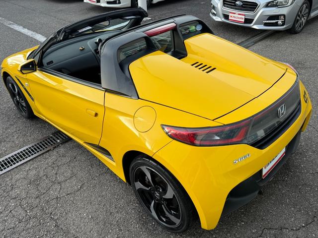 Ｓ６６０ α６速マニュアル　ＭＲターボ　ＣＴＢＡ　クルーズコントロール　６速マニュアル　ＣＴＢＡ　クルーズコントロール　Ｐｉｖｏｔブースト計　無限シフトノブ　ハーフレザーシート　ＥＴＣ　オートＬＥＤライト　スマートキー　プッシュスタート　革巻ステア　純正アルミ　試乗ＯＫ（14枚目）