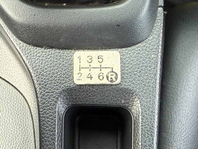 Ｓ６６０ α６速マニュアル　ＭＲターボ　ＣＴＢＡ　クルーズコントロール　６速マニュアル　ＣＴＢＡ　クルーズコントロール　Ｐｉｖｏｔブースト計　無限シフトノブ　ハーフレザーシート　ＥＴＣ　オートＬＥＤライト　スマートキー　プッシュスタート　革巻ステア　純正アルミ　試乗ＯＫ（45枚目）