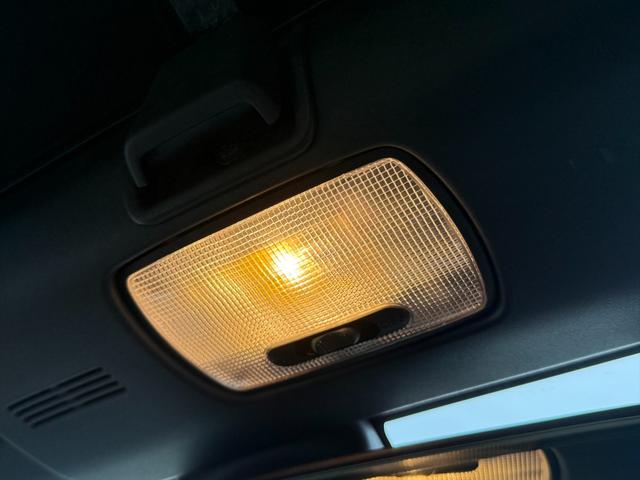 Ｓ６６０ α６速マニュアル　ＭＲターボ　ＣＴＢＡ　クルーズコントロール　６速マニュアル　ＣＴＢＡ　クルーズコントロール　Ｐｉｖｏｔブースト計　無限シフトノブ　ハーフレザーシート　ＥＴＣ　オートＬＥＤライト　スマートキー　プッシュスタート　革巻ステア　純正アルミ　試乗ＯＫ（52枚目）