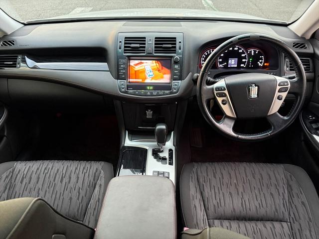 クラウン アスリート後期 TRDエアロ クルーズコントロール 純正ナビ 後期型 TRDフルエアロ クルーズコントロール メーカーナビ バックカメラ Bluetooth DVD再生 フルセグ パワーシート オートHIDライト ビルトインETC スマートキー フォグ 試乗OK(36枚目)