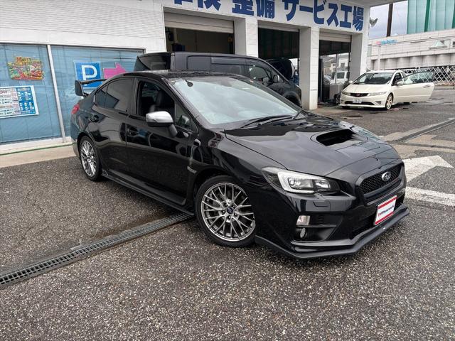 WRX S4 2.0GT-Sアイサイト4WD大型リアスポ純正ナビ試乗OK 4WD サンルーフ 大型スポイラー STIエアロ アドバンスドセーフティPKG 黒革シート アイサイト アダプティブクルコン BSM 純正ナビ バックカメラ Bluetooth 純正18AW 試乗OK(6枚目)
