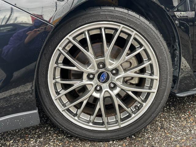 WRX S4 2.0GT-Sアイサイト4WD大型リアスポ純正ナビ試乗OK 4WD サンルーフ 大型スポイラー STIエアロ アドバンスドセーフティPKG 黒革シート アイサイト アダプティブクルコン BSM 純正ナビ バックカメラ Bluetooth 純正18AW 試乗OK(16枚目)