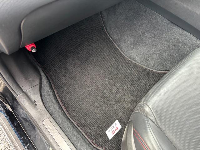 WRX S4 2.0GT-Sアイサイト4WD大型リアスポ純正ナビ試乗OK 4WD サンルーフ 大型スポイラー STIエアロ アドバンスドセーフティPKG 黒革シート アイサイト アダプティブクルコン BSM 純正ナビ バックカメラ Bluetooth 純正18AW 試乗OK(28枚目)