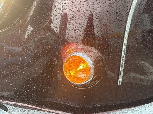 ビュート 12STプレミアム専用メッキバンパー専用ウッドパネル試乗OK 車検R9年5月まで メッキバンパー ウッドパネル トランクダンパー ライトレベライザー 間欠ワイパー ストラーダSDナビ Bluetooth フルセグTV バックカメラ ドラレコ ETC 試乗OK(14枚目)