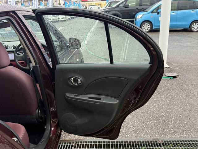 ビュート 12STプレミアム専用メッキバンパー専用ウッドパネル試乗OK 車検R9年5月まで メッキバンパー ウッドパネル トランクダンパー ライトレベライザー 間欠ワイパー ストラーダSDナビ Bluetooth フルセグTV バックカメラ ドラレコ ETC 試乗OK(22枚目)