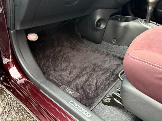 ビュート 12STプレミアム専用メッキバンパー専用ウッドパネル試乗OK 車検R9年5月まで メッキバンパー ウッドパネル トランクダンパー ライトレベライザー 間欠ワイパー ストラーダSDナビ Bluetooth フルセグTV バックカメラ ドラレコ ETC 試乗OK(34枚目)