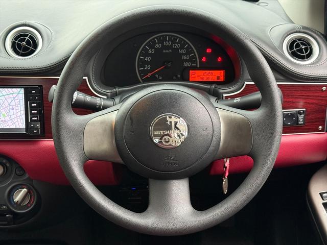 ビュート 12STプレミアム専用メッキバンパー専用ウッドパネル試乗OK 車検R9年5月まで メッキバンパー ウッドパネル トランクダンパー ライトレベライザー 間欠ワイパー ストラーダSDナビ Bluetooth フルセグTV バックカメラ ドラレコ ETC 試乗OK(41枚目)