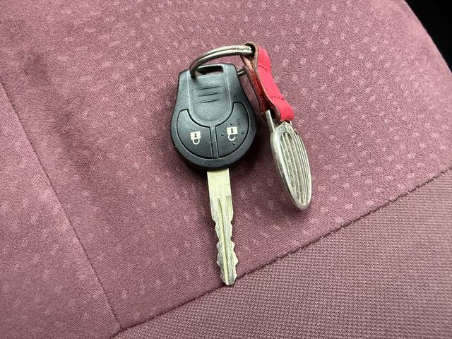 ビュート 12STプレミアム専用メッキバンパー専用ウッドパネル試乗OK 車検R9年5月まで メッキバンパー ウッドパネル トランクダンパー ライトレベライザー 間欠ワイパー ストラーダSDナビ Bluetooth フルセグTV バックカメラ ドラレコ ETC 試乗OK(68枚目)