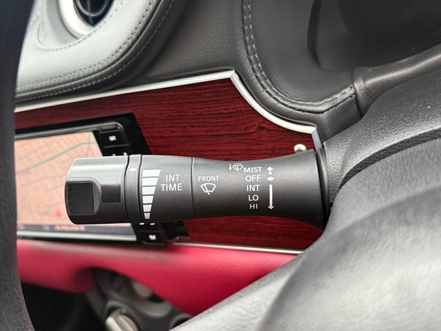 ビュート 12STプレミアム専用メッキバンパー専用ウッドパネル試乗OK 車検R9年5月まで メッキバンパー ウッドパネル トランクダンパー ライトレベライザー 間欠ワイパー ストラーダSDナビ Bluetooth フルセグTV バックカメラ ドラレコ ETC 試乗OK(72枚目)