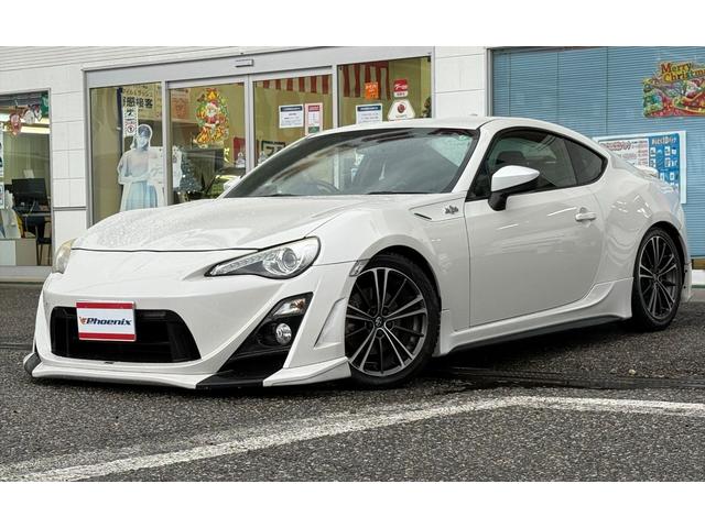 86 GT☆6MT☆VARISエアロ☆車高調☆マフラー☆試乗OK☆ 6MT VARISフロントバンパー TRDサイド&リアエアロ&リアスポ HKS MAX4SP車高調 柿本改マフラー BLITZスロコン クルコン HDDナビTV Bluetooth ドラレコ 試乗OK(3枚目)