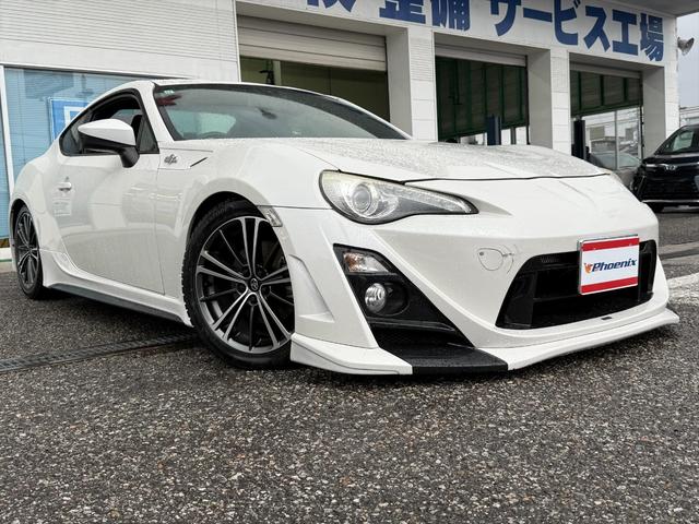 86 GT☆6MT☆VARISエアロ☆車高調☆マフラー☆試乗OK☆ 6MT VARISフロントバンパー TRDサイド&リアエアロ&リアスポ HKS MAX4SP車高調 柿本改マフラー BLITZスロコン クルコン HDDナビTV Bluetooth ドラレコ 試乗OK(10枚目)