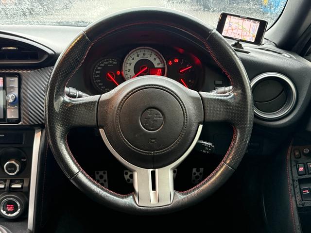 86 GT☆6MT☆VARISエアロ☆車高調☆マフラー☆試乗OK☆ 6MT VARISフロントバンパー TRDサイド&リアエアロ&リアスポ HKS MAX4SP車高調 柿本改マフラー BLITZスロコン クルコン HDDナビTV Bluetooth ドラレコ 試乗OK(38枚目)