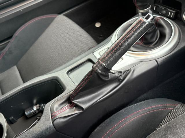 86 GT☆6MT☆VARISエアロ☆車高調☆マフラー☆試乗OK☆ 6MT VARISフロントバンパー TRDサイド&リアエアロ&リアスポ HKS MAX4SP車高調 柿本改マフラー BLITZスロコン クルコン HDDナビTV Bluetooth ドラレコ 試乗OK(59枚目)