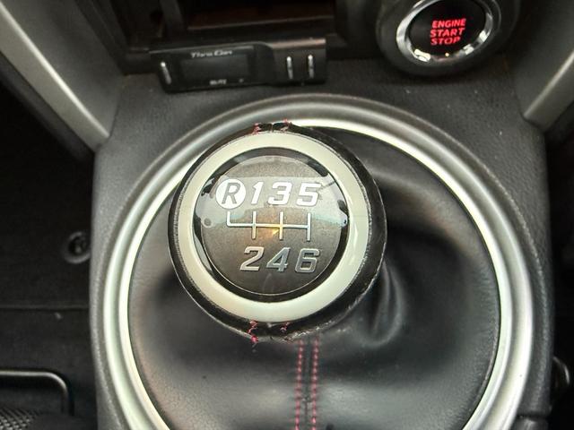 86 GT☆6MT☆VARISエアロ☆車高調☆マフラー☆試乗OK☆ 6MT VARISフロントバンパー TRDサイド&リアエアロ&リアスポ HKS MAX4SP車高調 柿本改マフラー BLITZスロコン クルコン HDDナビTV Bluetooth ドラレコ 試乗OK(62枚目)