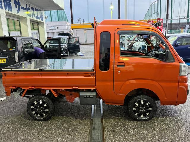 ハイゼットトラック ジャンボSA3t4WD☆リフトUP☆トノカバー☆試乗OK☆ 4WD リフトアップ 荷台トノカバー LEDバーライト LED作業灯 社外テール 社外アルミ MUDSTARタイヤ デジタルインナーミラー スマートアシスト 純正ナビTV バックカメラ ETC試乗OK(9枚目)