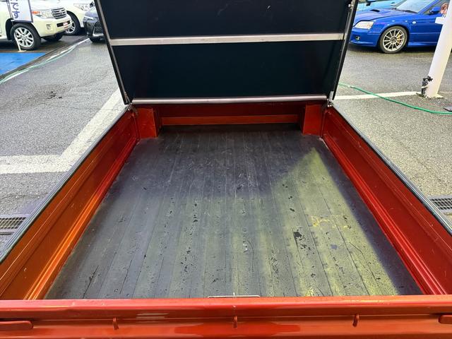 ハイゼットトラック ジャンボSA3t4WD☆リフトUP☆トノカバー☆試乗OK☆ 4WD リフトアップ 荷台トノカバー LEDバーライト LED作業灯 社外テール 社外アルミ MUDSTARタイヤ デジタルインナーミラー スマートアシスト 純正ナビTV バックカメラ ETC試乗OK(22枚目)