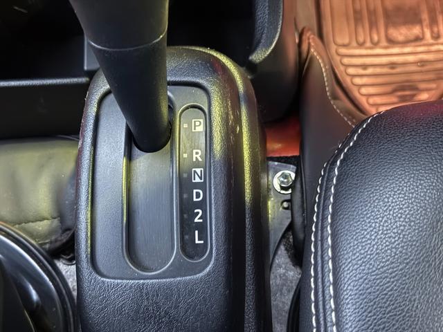 ハイゼットトラック ジャンボSA3t4WD☆リフトUP☆トノカバー☆試乗OK☆ 4WD リフトアップ 荷台トノカバー LEDバーライト LED作業灯 社外テール 社外アルミ MUDSTARタイヤ デジタルインナーミラー スマートアシスト 純正ナビTV バックカメラ ETC試乗OK(48枚目)