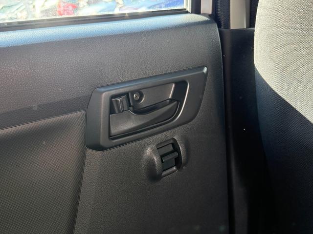 ピクシスエポック L スマートアシスト レーンキープ コーナーソナー キーレス スマートアシスト レーンキープ コーナーソナー オートハイビーム アイドリングストップ キーレス 純正CDオーディオ AUX 横滑り防止装置 ライトレベライザー 14インチAW セキュリティ 試乗OK(35枚目)