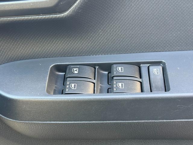 ピクシスエポック L スマートアシスト レーンキープ コーナーソナー キーレス スマートアシスト レーンキープ コーナーソナー オートハイビーム アイドリングストップ キーレス 純正CDオーディオ AUX 横滑り防止装置 ライトレベライザー 14インチAW セキュリティ 試乗OK(42枚目)