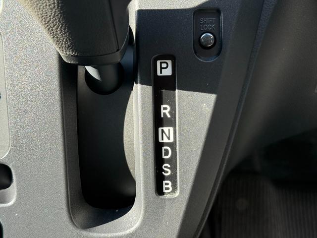 ピクシスエポック L スマートアシスト レーンキープ コーナーソナー キーレス スマートアシスト レーンキープ コーナーソナー オートハイビーム アイドリングストップ キーレス 純正CDオーディオ AUX 横滑り防止装置 ライトレベライザー 14インチAW セキュリティ 試乗OK(50枚目)