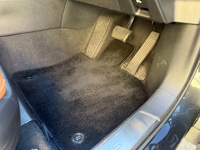 ＵＸ ＵＸ２５０ｈブラウンエディション４ＷＤ　プリクラッシュＳ　４ＷＤ　プリクラッシュＳ　ＬＴＡ　ＢＳＭ　本革シート　レーダークルーズコントロール　パーキングサイドアシスト　ルーフレール　メーカー純正ナビＴＶ　Ｂｌｕｅｔｏｏｔｈ　全方位カメラ　ＥＴＣ　試乗ＯＫ（21枚目）