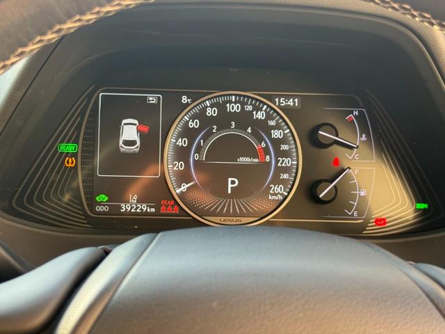 ＵＸ ＵＸ２５０ｈブラウンエディション４ＷＤ　プリクラッシュＳ　４ＷＤ　プリクラッシュＳ　ＬＴＡ　ＢＳＭ　本革シート　レーダークルーズコントロール　パーキングサイドアシスト　ルーフレール　メーカー純正ナビＴＶ　Ｂｌｕｅｔｏｏｔｈ　全方位カメラ　ＥＴＣ　試乗ＯＫ（51枚目）