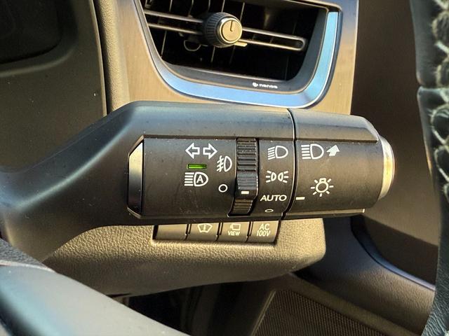 ＵＸ ＵＸ２５０ｈブラウンエディション４ＷＤ　プリクラッシュＳ　４ＷＤ　プリクラッシュＳ　ＬＴＡ　ＢＳＭ　本革シート　レーダークルーズコントロール　パーキングサイドアシスト　ルーフレール　メーカー純正ナビＴＶ　Ｂｌｕｅｔｏｏｔｈ　全方位カメラ　ＥＴＣ　試乗ＯＫ（56枚目）