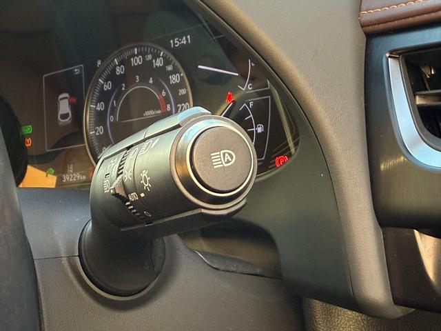 ＵＸ ＵＸ２５０ｈブラウンエディション４ＷＤ　プリクラッシュＳ　４ＷＤ　プリクラッシュＳ　ＬＴＡ　ＢＳＭ　本革シート　レーダークルーズコントロール　パーキングサイドアシスト　ルーフレール　メーカー純正ナビＴＶ　Ｂｌｕｅｔｏｏｔｈ　全方位カメラ　ＥＴＣ　試乗ＯＫ（57枚目）