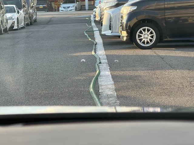 ＵＸ ＵＸ２５０ｈブラウンエディション４ＷＤ　プリクラッシュＳ　４ＷＤ　プリクラッシュＳ　ＬＴＡ　ＢＳＭ　本革シート　レーダークルーズコントロール　パーキングサイドアシスト　ルーフレール　メーカー純正ナビＴＶ　Ｂｌｕｅｔｏｏｔｈ　全方位カメラ　ＥＴＣ　試乗ＯＫ（66枚目）