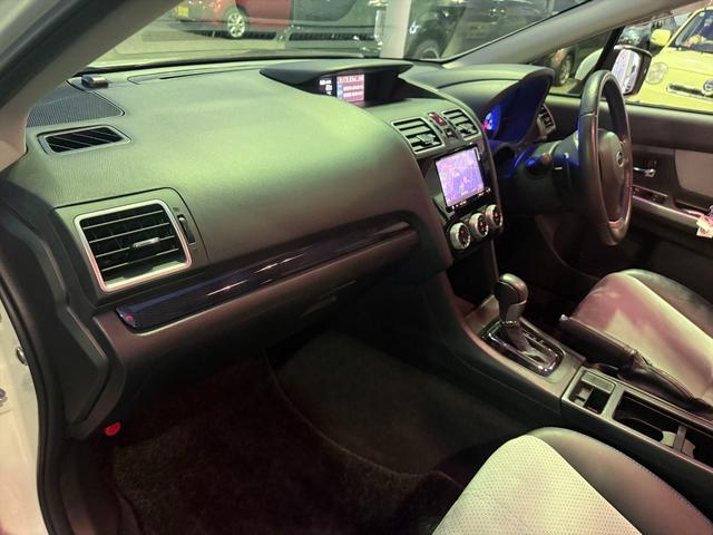 インプレッサスポーツハイブリッド ハイブリッド２．０ｉ－Ｓアイサイト４ＷＤ純正ナビＴＶ試乗ＯＫ　４ＷＤ　アイサイト　レーンキープ　アダプティブクルーズコントロール　純正メモリーナビ　フルセグＴＶ　Ｂｌｕｅｔｏｏｔｈ　Ｂカメラ　ハーフレザーシート　パワーシート　ドラレコ　ビルトインＥＴＣ　試乗ＯＫ（25枚目）