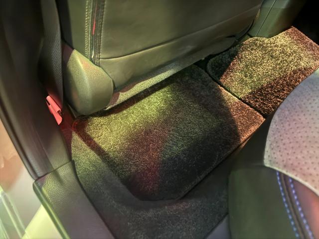 インプレッサスポーツハイブリッド ハイブリッド２．０ｉ－Ｓアイサイト４ＷＤ純正ナビＴＶ試乗ＯＫ　４ＷＤ　アイサイト　レーンキープ　アダプティブクルーズコントロール　純正メモリーナビ　フルセグＴＶ　Ｂｌｕｅｔｏｏｔｈ　Ｂカメラ　ハーフレザーシート　パワーシート　ドラレコ　ビルトインＥＴＣ　試乗ＯＫ（28枚目）