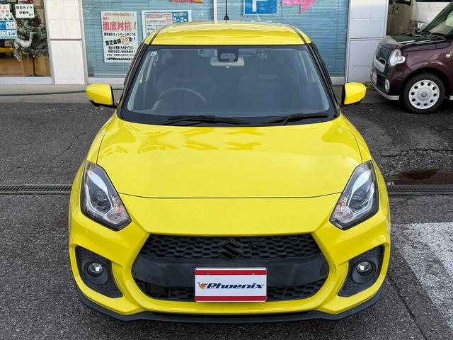 スイフトスポーツ ベースグレード６速マニュアル　デュアルセンサーブレーキＳ　６速マニュアル　デュアルセンサーブレーキＳ　レーンキープ　クルーズコントロール　純正８型ナビＴＶ　全方位カメラ　Ｂｌｕｅｔｏｏｔｈ　ビルトインＥＴＣ　ドラレコ　スマートキー　シートヒーター　試乗ＯＫ（4枚目）