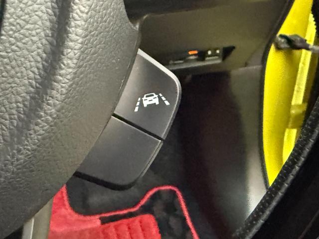 スイフトスポーツ ベースグレード６速マニュアル　デュアルセンサーブレーキＳ　６速マニュアル　デュアルセンサーブレーキＳ　レーンキープ　クルーズコントロール　純正８型ナビＴＶ　全方位カメラ　Ｂｌｕｅｔｏｏｔｈ　ビルトインＥＴＣ　ドラレコ　スマートキー　シートヒーター　試乗ＯＫ（52枚目）