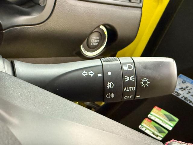 スイフトスポーツ ベースグレード６速マニュアル　デュアルセンサーブレーキＳ　６速マニュアル　デュアルセンサーブレーキＳ　レーンキープ　クルーズコントロール　純正８型ナビＴＶ　全方位カメラ　Ｂｌｕｅｔｏｏｔｈ　ビルトインＥＴＣ　ドラレコ　スマートキー　シートヒーター　試乗ＯＫ（54枚目）