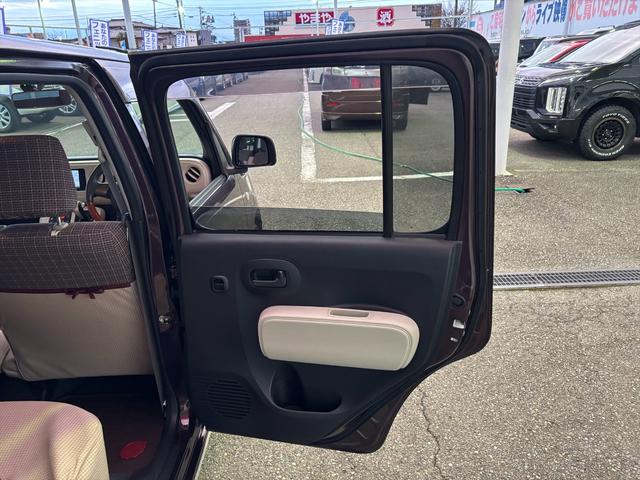 ミラココア ココアＸ純正メモリーナビ　Ｂｌｕｅｔｏｏｔｈ　ＤＶＤ再生　ツートンカラー　純正メモリーナビ　Ｂｌｕｅｔｏｏｔｈ　ＤＶＤ再生　フルセグＴＶ　ＣＤ録音　スマートキー　プッシュスタート　アイドリングストップ　純正ＭＯＭＯステアリング　ドラレコ　試乗ＯＫ（32枚目）