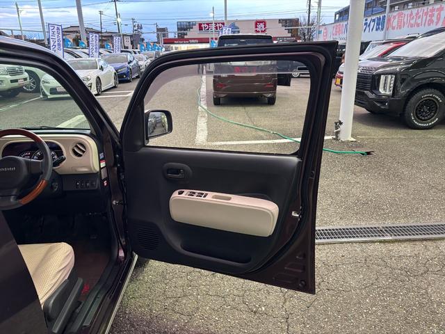 ミラココア ココアＸ純正メモリーナビ　Ｂｌｕｅｔｏｏｔｈ　ＤＶＤ再生　ツートンカラー　純正メモリーナビ　Ｂｌｕｅｔｏｏｔｈ　ＤＶＤ再生　フルセグＴＶ　ＣＤ録音　スマートキー　プッシュスタート　アイドリングストップ　純正ＭＯＭＯステアリング　ドラレコ　試乗ＯＫ（36枚目）