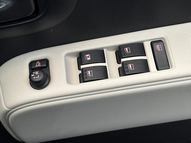 ミラココア ココアＸ純正メモリーナビ　Ｂｌｕｅｔｏｏｔｈ　ＤＶＤ再生　ツートンカラー　純正メモリーナビ　Ｂｌｕｅｔｏｏｔｈ　ＤＶＤ再生　フルセグＴＶ　ＣＤ録音　スマートキー　プッシュスタート　アイドリングストップ　純正ＭＯＭＯステアリング　ドラレコ　試乗ＯＫ（47枚目）