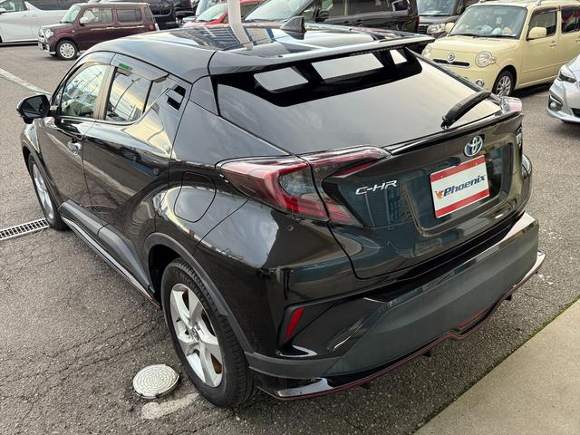 Ｃ－ＨＲ Ｓ　ＬＥＤエディション　ハイブリッド　純正フルエアロ試乗ＯＫ　純正エアロＦＳＲ　セーフティセンス　プリクラッシュセーフティ　レーダークルコン　ＬＥＤヘッドランプ　シーケンシャルウインカー　９インチナビＴＶ　Ｂｌｕｅｔｏｏｔｈ　バックカメラ　ＥＴＣ　試乗ＯＫ（9枚目）