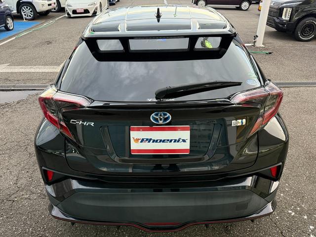 Ｃ－ＨＲ Ｓ　ＬＥＤエディション　ハイブリッド　純正フルエアロ試乗ＯＫ　純正エアロＦＳＲ　セーフティセンス　プリクラッシュセーフティ　レーダークルコン　ＬＥＤヘッドランプ　シーケンシャルウインカー　９インチナビＴＶ　Ｂｌｕｅｔｏｏｔｈ　バックカメラ　ＥＴＣ　試乗ＯＫ（11枚目）