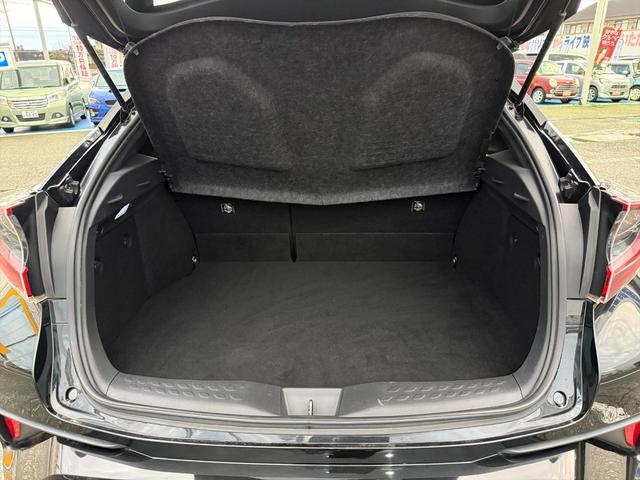 Ｃ－ＨＲ Ｓ　ＬＥＤエディション　ハイブリッド　純正フルエアロ試乗ＯＫ　純正エアロＦＳＲ　セーフティセンス　プリクラッシュセーフティ　レーダークルコン　ＬＥＤヘッドランプ　シーケンシャルウインカー　９インチナビＴＶ　Ｂｌｕｅｔｏｏｔｈ　バックカメラ　ＥＴＣ　試乗ＯＫ（31枚目）