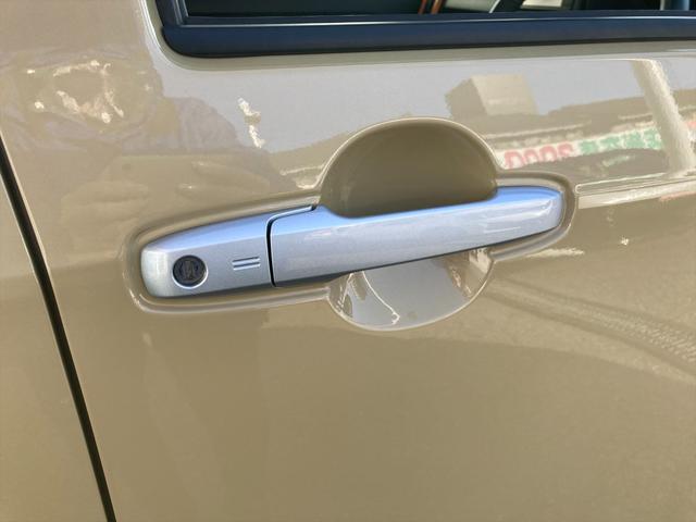 タフト Gスマートアシスト アダプティブクルコン ガラスルーフ ナビ スマートアシスト アダプティブクルーズコントロール レーンキープ ガラスルーフ 純正ナビTV バックカメラ Bluetooth シートヒーター オートハイビーム ドラレコ オートLEDライト 試乗OK(24枚目)