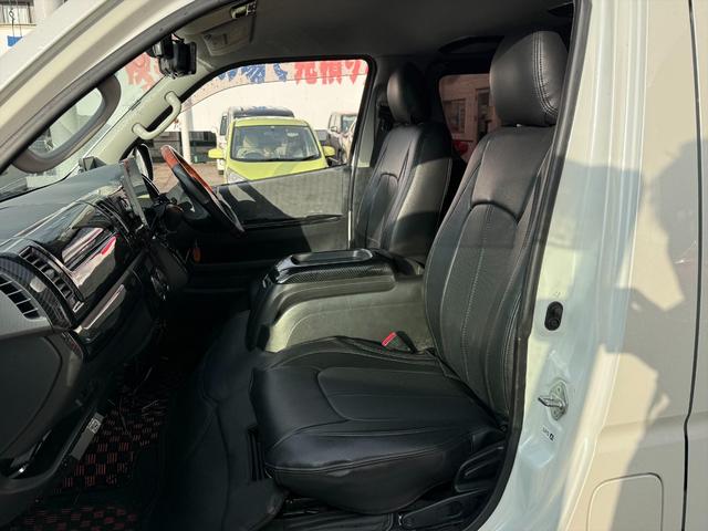 レジアスエースバン ロングスーパーＧＬ４ＷＤディーゼルＴタイベル交換済☆試乗ＯＫ　タイベル交換済　モデリスタフルエアロ　エアロボンネット　ＴＯＭ’ｓテールランプ　ＮＡＳＣＡＲタイヤ　１０インチアンドロイドナビ　Ｙｏｕｔｕｂｅアプリ　Ｂｌｕｅｔｏｏｔｈ　バックカメラ　ＥＴＣ　試乗ＯＫ（23枚目）