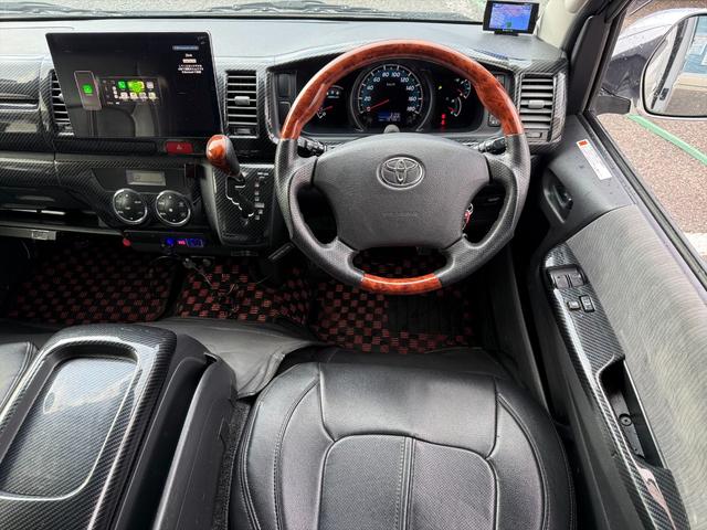 レジアスエースバン ロングスーパーＧＬ４ＷＤディーゼルＴタイベル交換済☆試乗ＯＫ　タイベル交換済　モデリスタフルエアロ　エアロボンネット　ＴＯＭ’ｓテールランプ　ＮＡＳＣＡＲタイヤ　１０インチアンドロイドナビ　Ｙｏｕｔｕｂｅアプリ　Ｂｌｕｅｔｏｏｔｈ　バックカメラ　ＥＴＣ　試乗ＯＫ（33枚目）